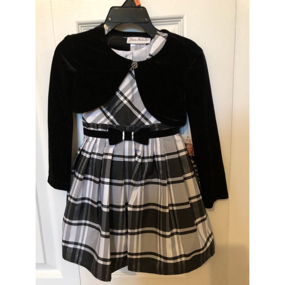 NWT Black & White Plaid Dress + Velvet Shrug 4T